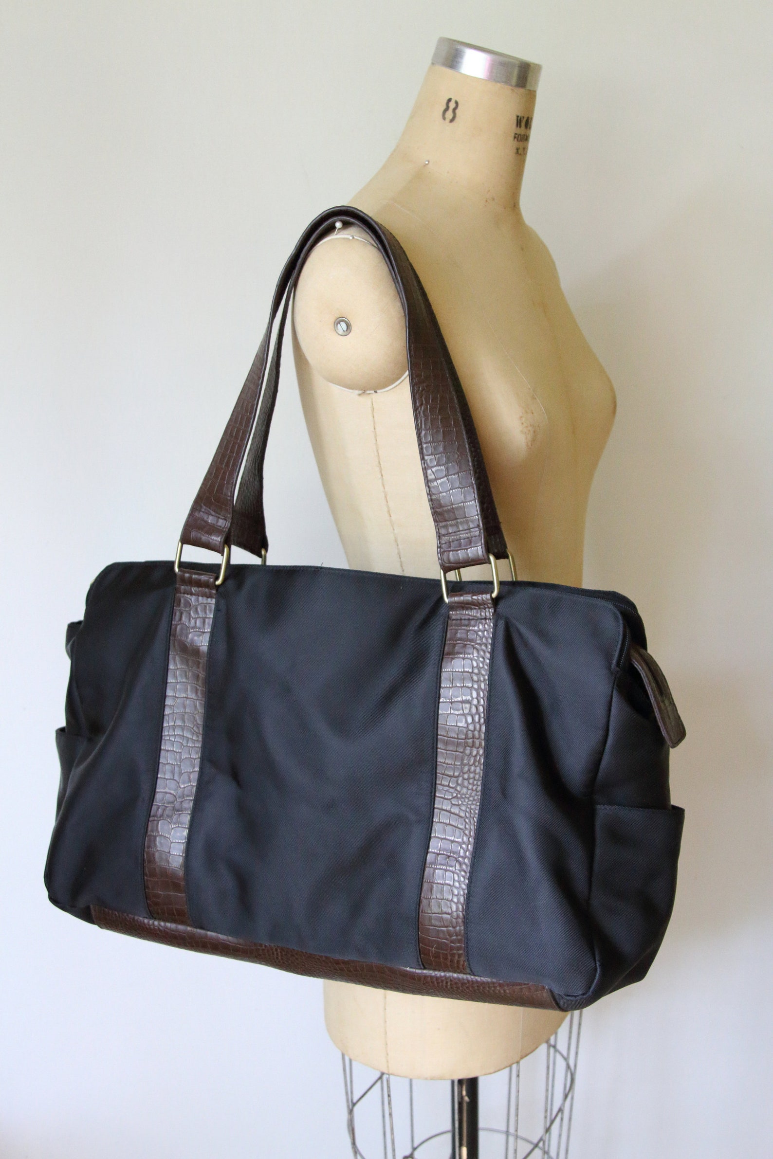 Bueno Black Nylon Zipper Tote Bag Etsy