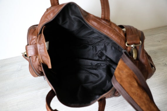 Vintage Leather Duffel Bag w/ Shoulder Strap - image 9