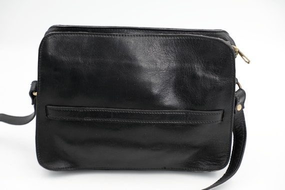 1960s Black Leather Shoulder Bag - image 5