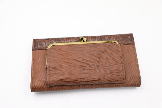 Amity Tooled Checkbook Wallet NWT - image 5