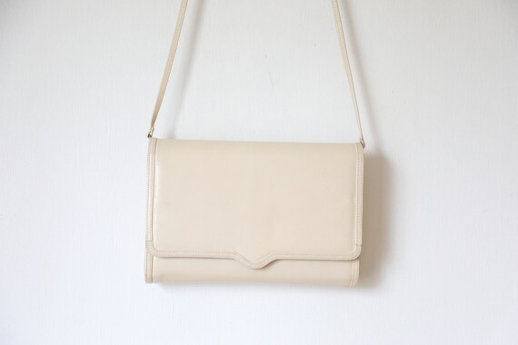 J. Miller Cream Clutch Handbag - image 3