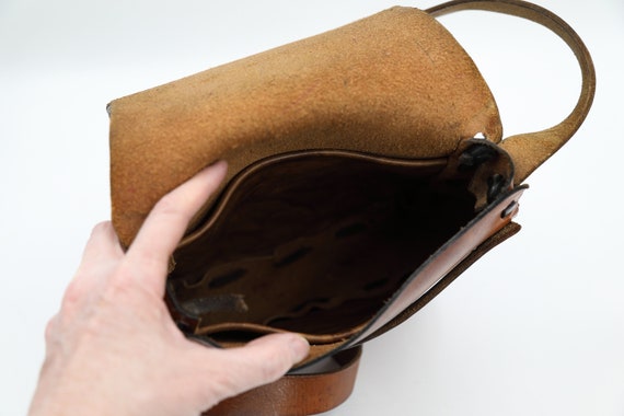 1970s Tooled Leather Handbag - image 10