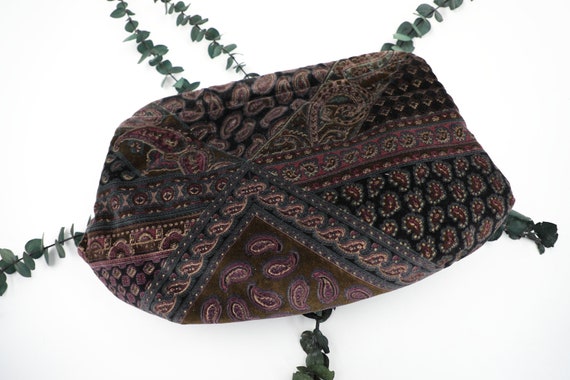 Vintage Carpetbag Velvet Clutch - image 1