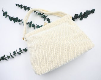 1960s Lumured Bead Handbag