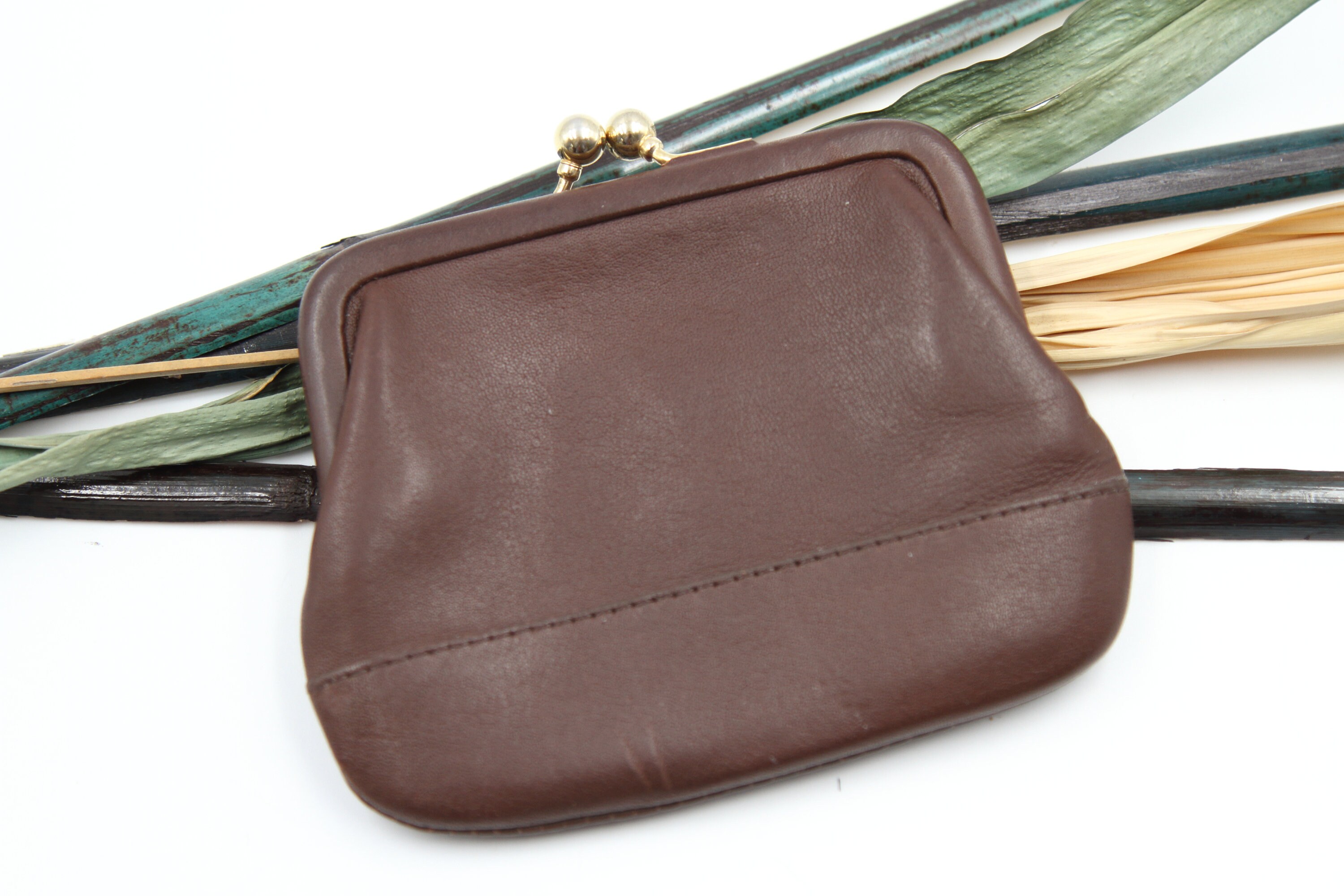 COACH Brown Leather Kisslock Coin Purse / Coach Kiss Lock