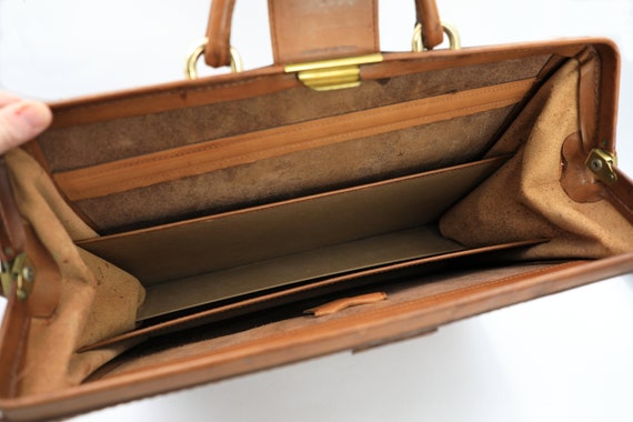 Renwick Gladstone Style Belting Leather Briefcase - image 9