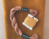 Hand Dyed Fat Eighth in SQUASH with 2 Coordinating Threads