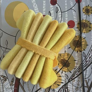 Golden Glow YELLOWS: 6-Shade Yellow Hand Dyed Wool Bundle
