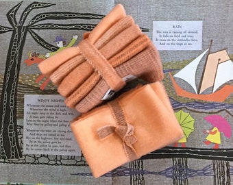 Cantaloupe Hand Dyed Wool Bundle, Rug Hooking & Applique