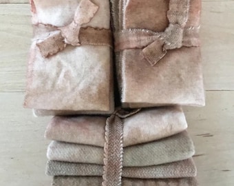 Lightly ROASTED NUTS Hand-Dyed Wool Bundle – 5 Fat Sixteenths for Primitive & Folk Projects