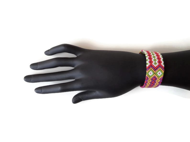 Colorful friendship bracelet diamond pattern wrist cuff bracelet unisex macrame adult jewelry two rows of diamonds 16,5 cm 6,5 inches