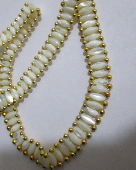 Genuine Mother of Pearl beads beautiful flat bead… - image 3