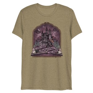 I Still Read Fairytales...Only Darker // Dark Romance Reader / Gothic Romance / Dark Fantasy Romantasy | Unisex Lightweight Triblend T-shirt