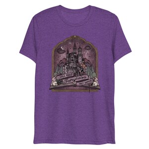 I Still Read Fairytales...Only Darker // Dark Romance Reader / Gothic Romance / Dark Fantasy Romantasy | Unisex Lightweight Triblend T-shirt