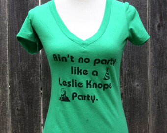 Leslie Knoppe Party  Women's Vneck Screenprinted Shirt