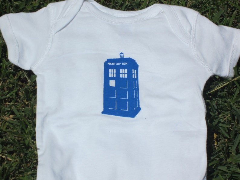 Doctor Who Tardis Baby Bodysuit - Etsy