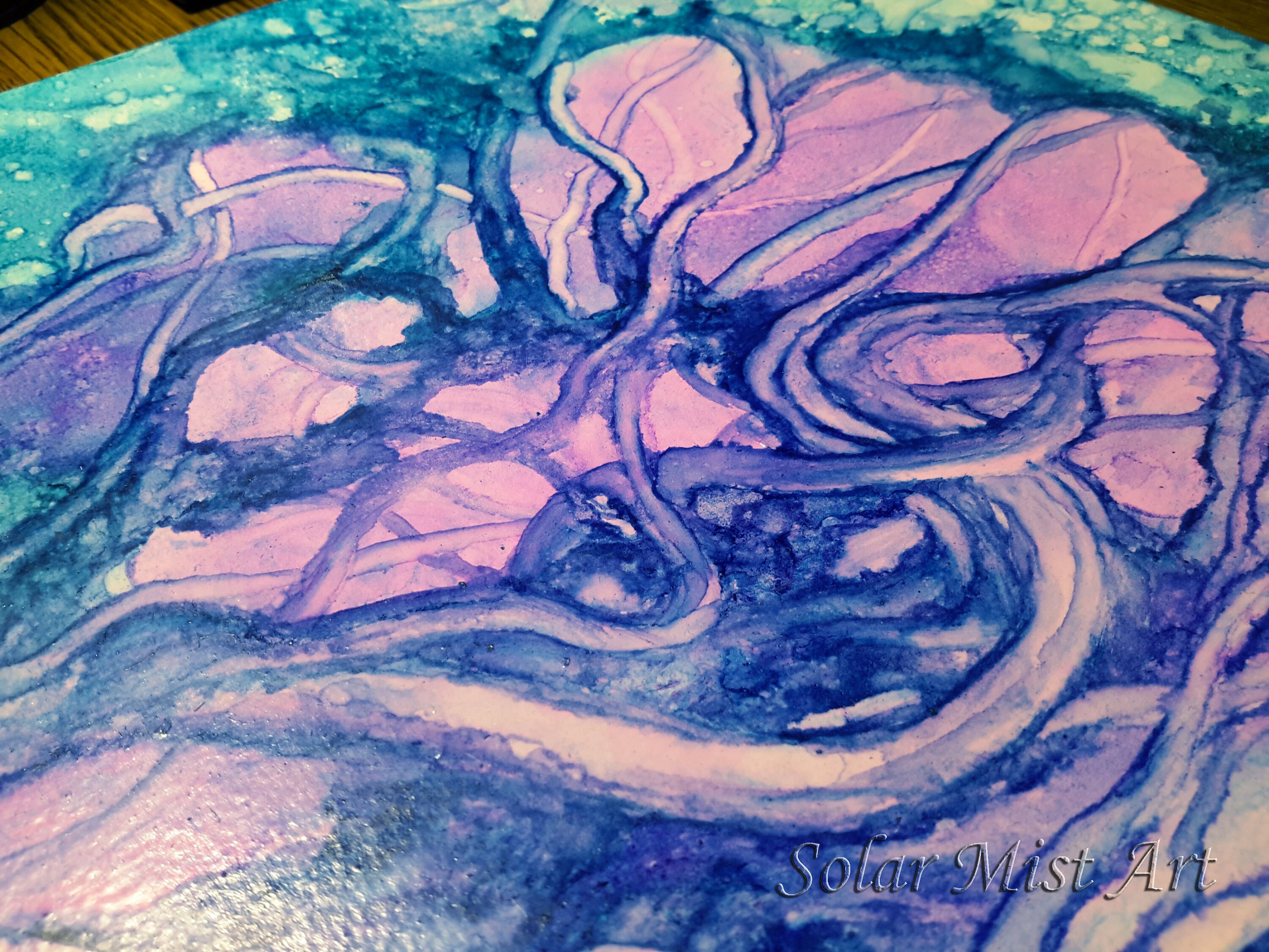 ファンタジーツリーの水墨画、ライラックターコイズフォレストイラスト
