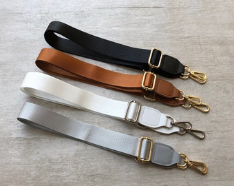 wide shoulder strap