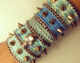 Handmade Crochet Spike Bracelet: Gold Chain & Swarovski Crystal