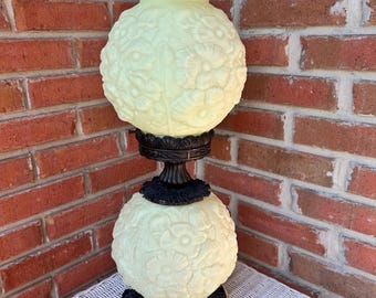 Fenton Poppy Custard milk glass lamp