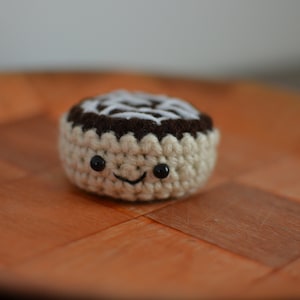 Cinnamon roll, Crochet play food, Toddler Toy, Natural Birthday Gift, Vintage Kitchen Toys, Preschool Sensory Bin Ideas