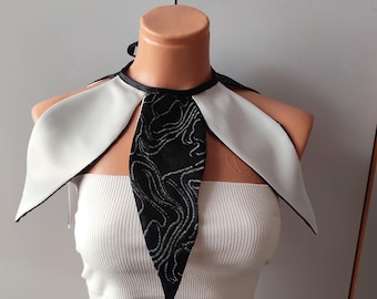 Black and white clown collar, pointed jester collar, black&white clown core neck piece