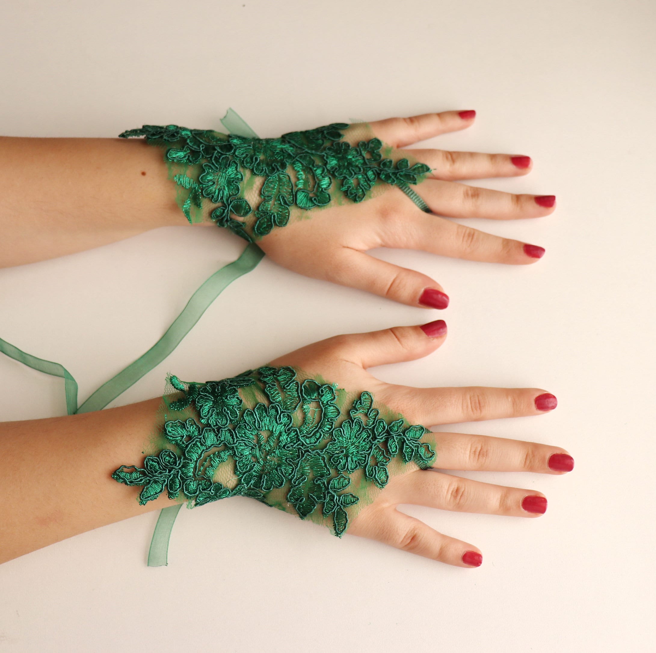 green fingerless opera gloves