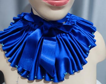 Blue pleated  detachable collar beaded neck ruff