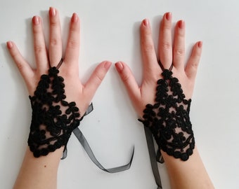 Black lace gloves,  fingerless  goth wedding gloves