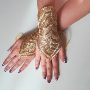 GORTIN Rhinestone Wedding Gloves - Gold Sparkle Fingerless Gloves For Bride, Evening & Special Occasions