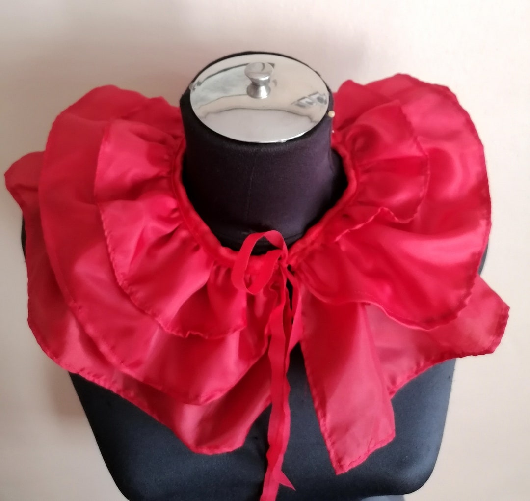 Red Clown Neck Ruffle Three Layer Neck Ruff, Jester Collar Circus Clown ...
