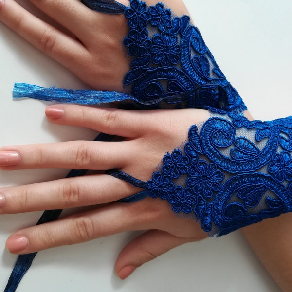 Gants en dentelle bleue, gants de mariage bleus, gants de mariée en dentelle, gants sans doigts bleus