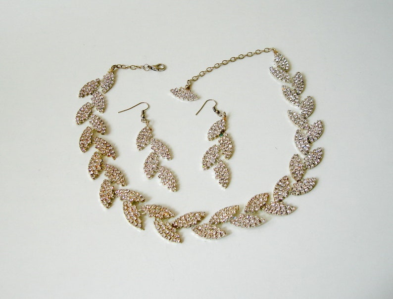 Silver color sparkly rhinestone leaves headband bridal hair accessories
