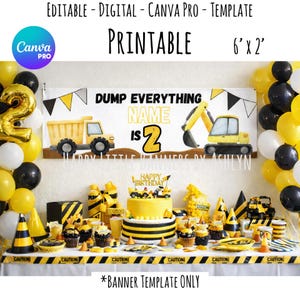 以下が含まれることがあります： 建設テーマのパーティーバナーテンプレート。バナーには「DUMP EVERYTHING NAME IS 2」と「HAPPY BIRTHDAY」と書かれています。テーブルは黄色と黒の風船、ケーキ、カップケーキ、注意テープで飾られています。バナーのサイズは1.83メートル×0.61メートルです。