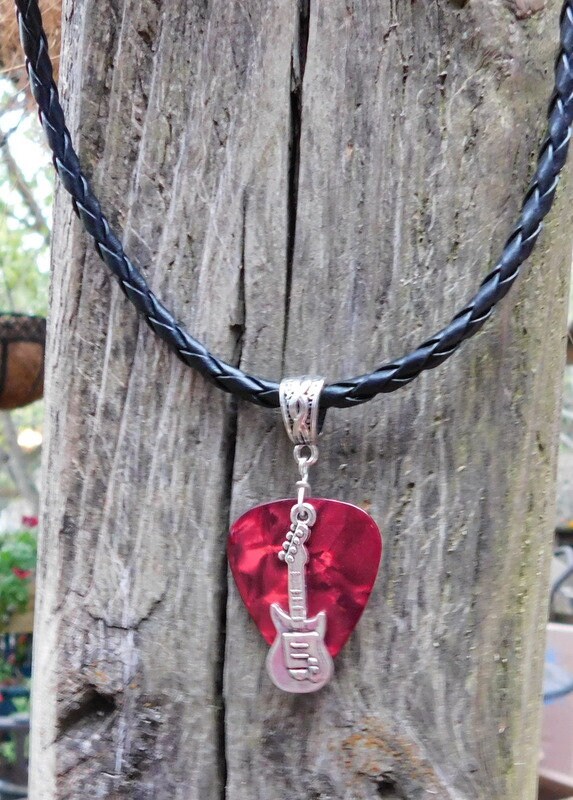 2 Collares Colgante Guitarra Para Mujer - Acero Inoxidable, 3x2 Cm, Decorativo Y Funcional