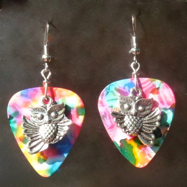 Flying Owl Earrings,Wildlife Guitar Pick Jewelry - Choice Color Pierced or Clip On Earrings Barn Hoot Owl, Woodland USA