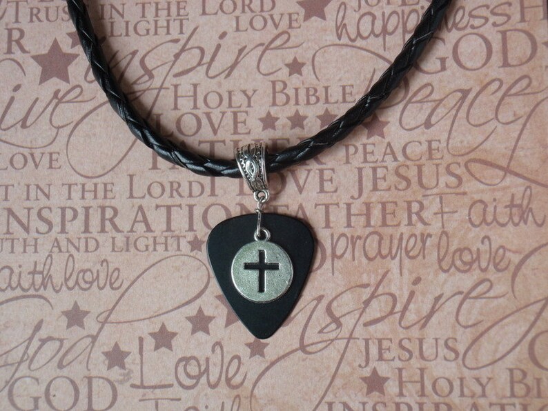 Faith Circle Cross Necklace Christian Guitar Pick Jewelry Etsy