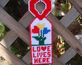 Love Lives Here Door Hanger to USA