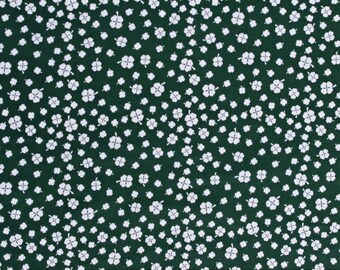 Cotton Shamrocks Saint Patrick's Day Lucky Four-Leaf Clovers on Green Cotton Fabric Print by the Yard (120957) D563.64