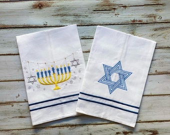 Embroidered Menorah Linen towel, Hannukah, Home Kitchen Towel ,Guest Towel ,Bathroom Towel, Tea Towel ,Housewarming, Gift