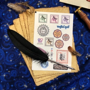 Kit de correo de búho Regalo Escuela de magia y hechicería Correo mágico Sellos hechos a mano Correspondencia auténtica Pergamino Pluma Mago Bruja Magia