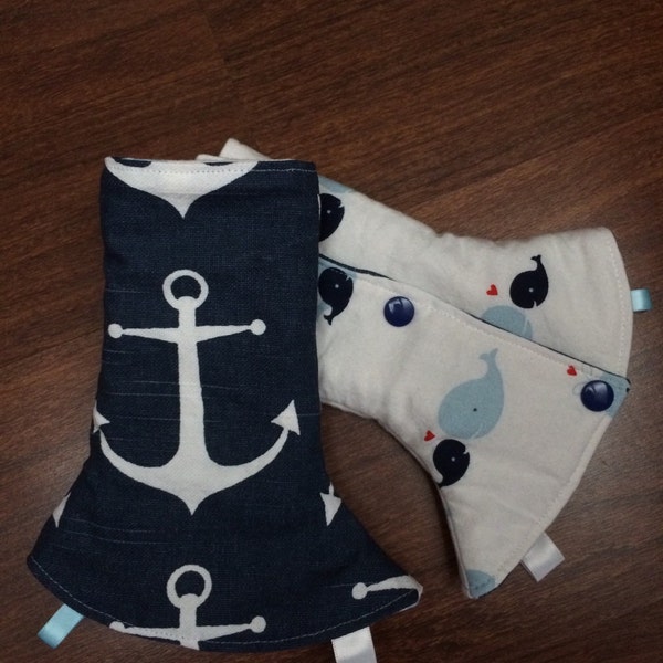 SSC Corner Drool Pads Anchors on navy (Skipper) and Love whales, REVERSIBLE with loops Fits Ergo, Tula, Beco, Lillebaby carriers