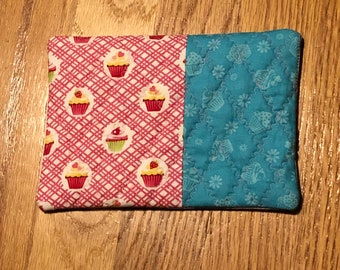 Cupcake  Coffee rug -Mug Rug - Coaster - Coffe Coaster Embroidery Mug Rug - Mini Quilt - Embroidery Coffee Mat