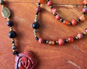 Mary Magdalene Rosenkranz geschnitzte rote Jaspis Rose Edelstein Perlen