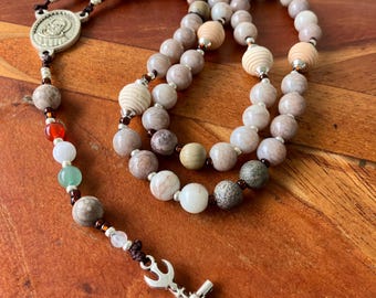 St. Padre Pio Rosenkranz Dendritenjaspis & opakes hellbraunes Crackle-Glas