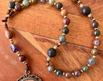 St. Sarah la Kali Chaplet Indianer & Lavasteinperlen Sara the Black Romani Saint Sara