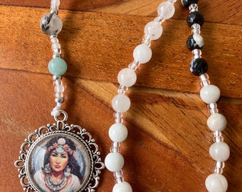 Hina Hawaiianische Mondgöttin Gebets- & Meditations Mala Perlen