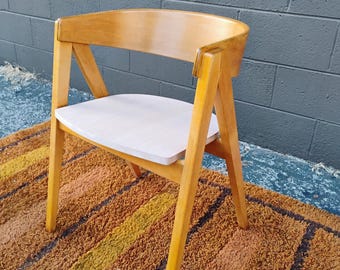 Single Allan Gould Compass Chair