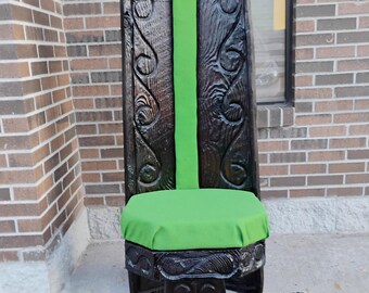 Witco Tiki Throne Chair