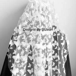 26” 1 Layer White 3D Butterfly Tulle Veil, Raw Edge Veil, Single Layer, Bridal Veil, Communion Veil, Cathedral, Chapel, Fingertip, Elbow.